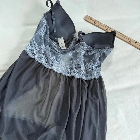 gray lace babydoll top  Y2K Jessica Simpson gray lace babydoll top - Picture 6 of 6